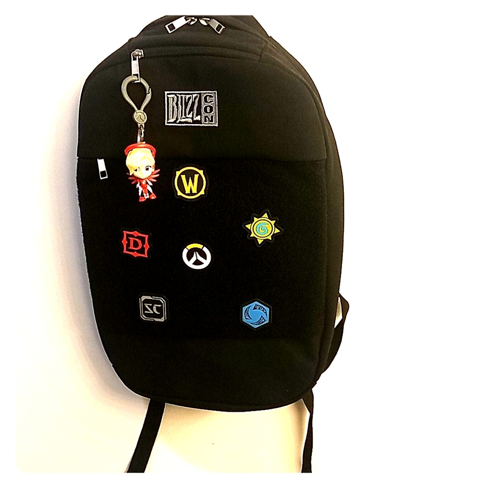 Blizzcon Blizzard backpack badges clip hanger (IB-6)